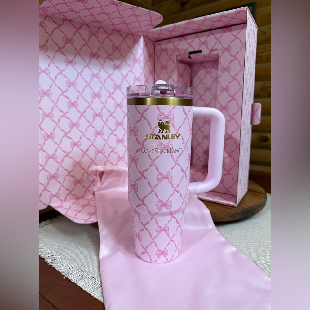 STANLEY + LoveShackFancy 30oz ProTour Tumbler * BABY BOW PINK PEPPERMINT
